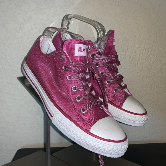 Other - Magenta Converse chucks